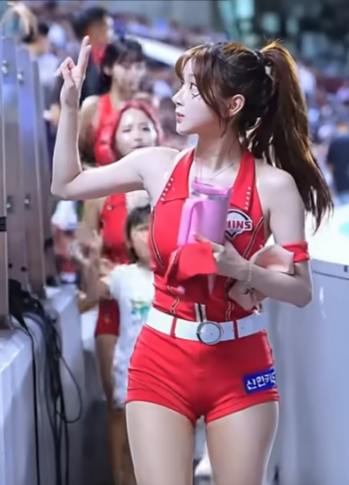 아이들도 너한테 푹 빠졌어 Lee Ju-Eun 이주은