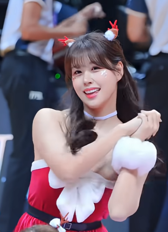 크리스마스 김도어 여러분 크리스마스 즐겁게 보내세요