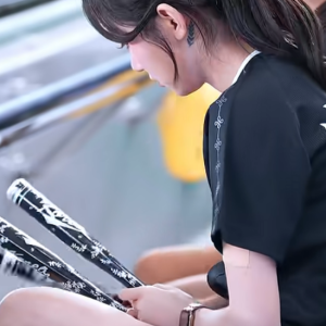 일본에서도 빛이 나는 각선미 이주은