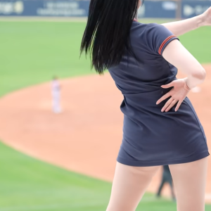 이건 홈런쳐야한다 하지원 치어리더