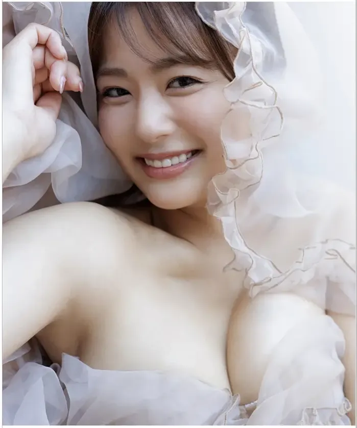 히라지마 나츠미 주간 플레이보이 2025년 45-46호