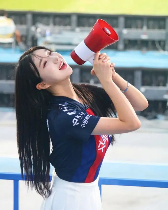 d0f50-67d70b7999e87-2e81e108a049ee94b4ef28ce34b91c4fea67418c.webp