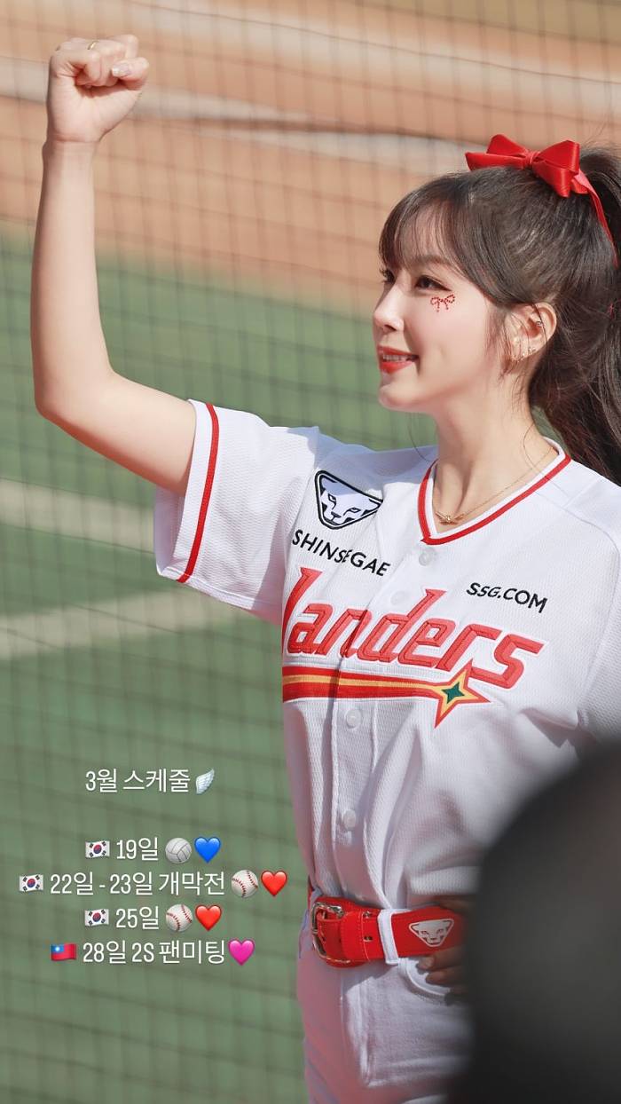 d0f50-67dae5ee85ddd-b263b71887ed10732383908c974a895b46cedf54.jpg