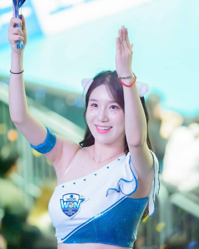 d0f50-67dae793ad845-8e0de24f247066c96a0dc456cf1f42d9a16a6449.jpg