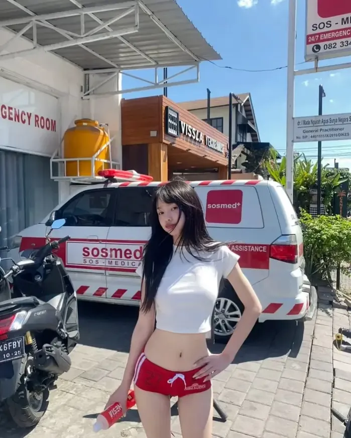 동남아 돌핀팬츠