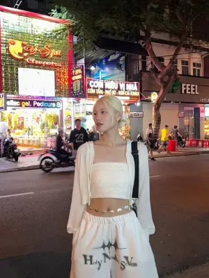 나쨩은 밤이 찐또라며 @m1n5e0_0 인스타