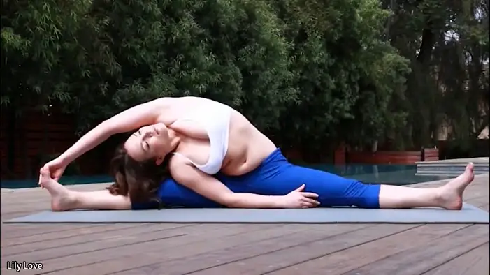 스포츠 즐기는 백마 어른 배우들의 글래머러스 폼