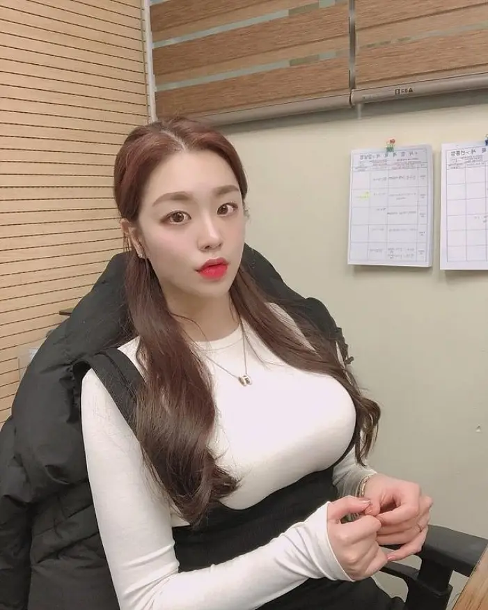 중소기업 경리 여직원 평균 외모