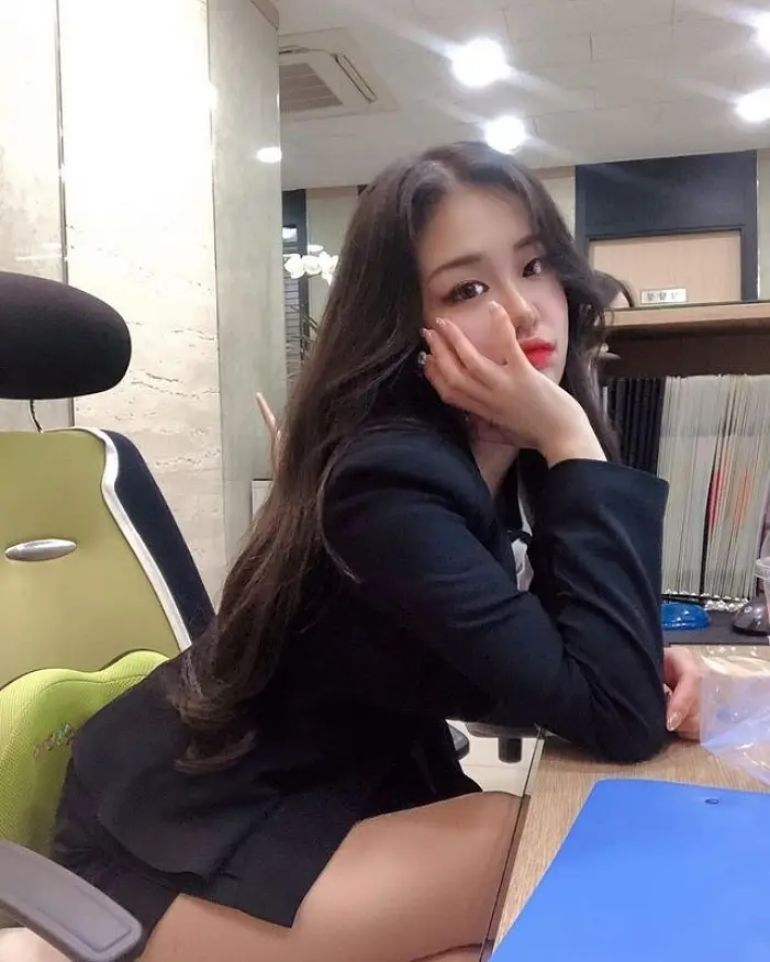 중소기업 경리 여직원 평균 외모