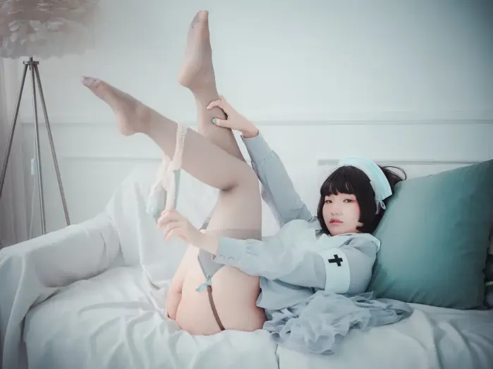 Mimmi 밈미, DJAWA ‘St. Esther’ Set.04