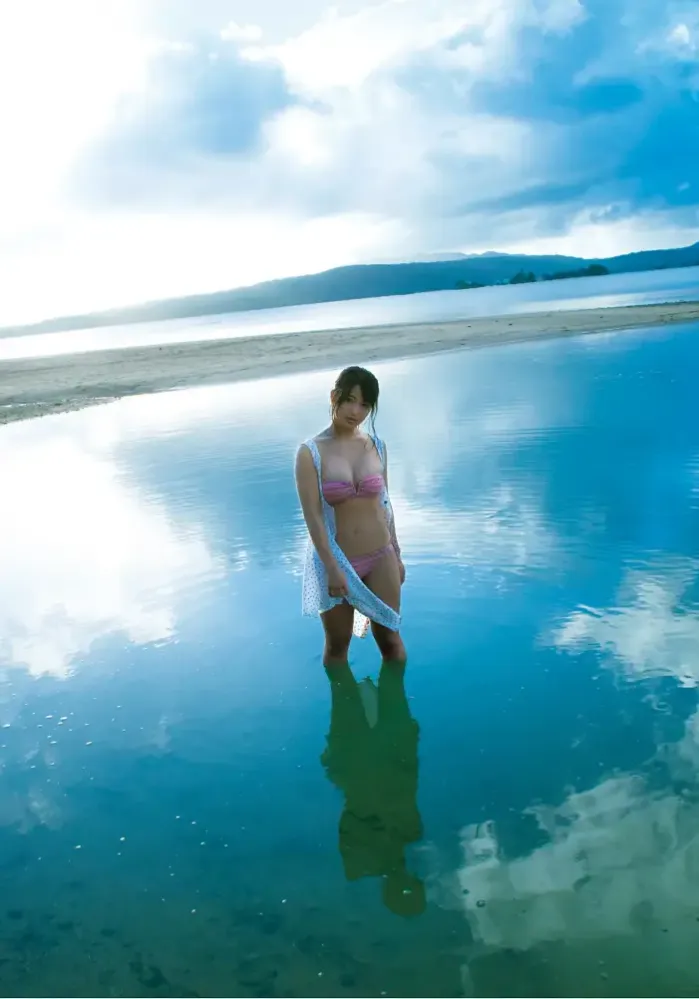 여름 휴가 같이 가고 싶은 베이글녀