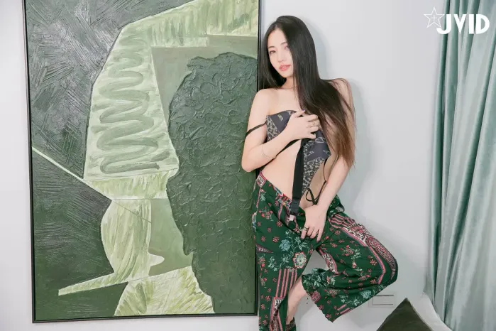 JVID 나츠 트와일라잇 - 호감 가는 미소녀 세트.02