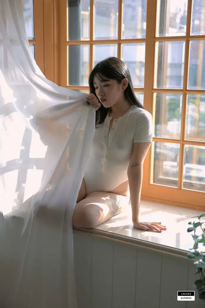 Sonson 손손, LEEHEE EXPRESS LEBE-080