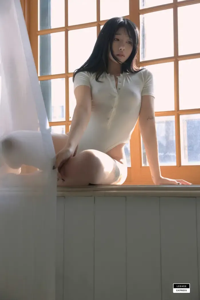 Sonson 손손, LEEHEE EXPRESS LEBE-080