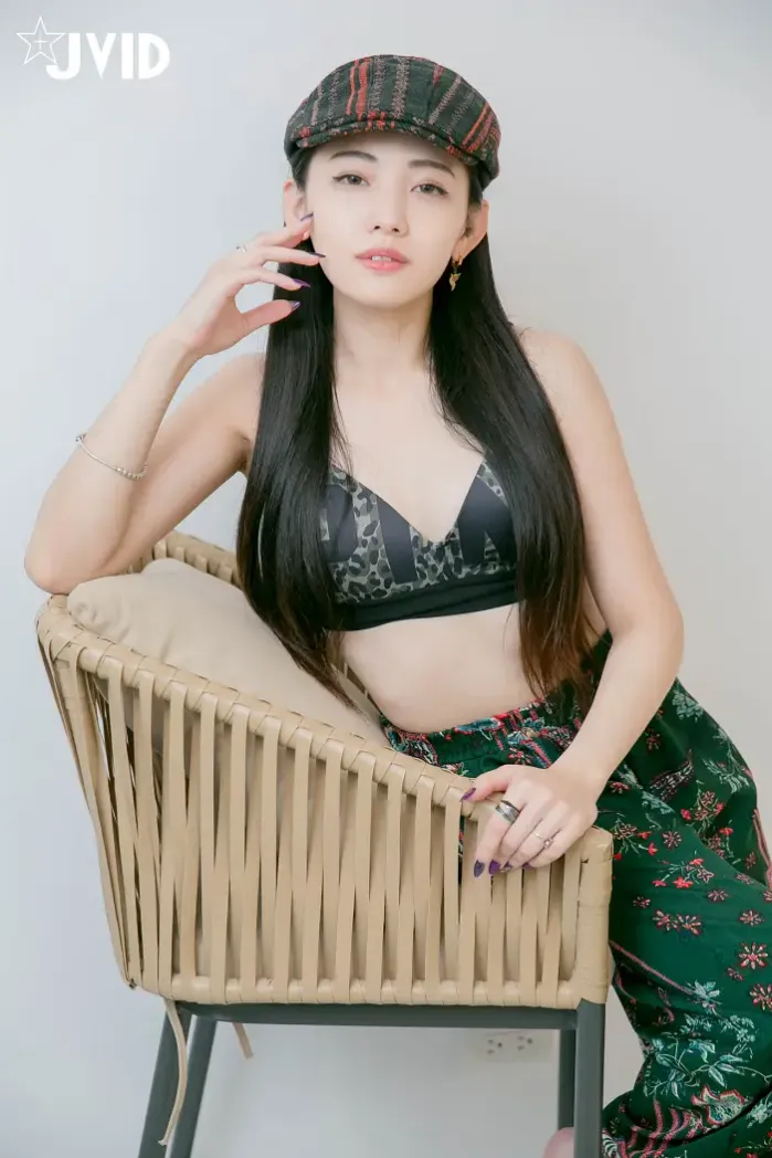 JVID 나츠 트와일라잇 - 호감 가는 미소녀 세트.01