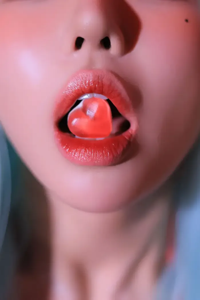 동그란, 포토북 「붉은 서큐버스」 Set.02