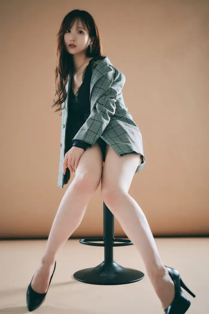 켄켄,디지털 사진집 「BLACK LADY」 (1)