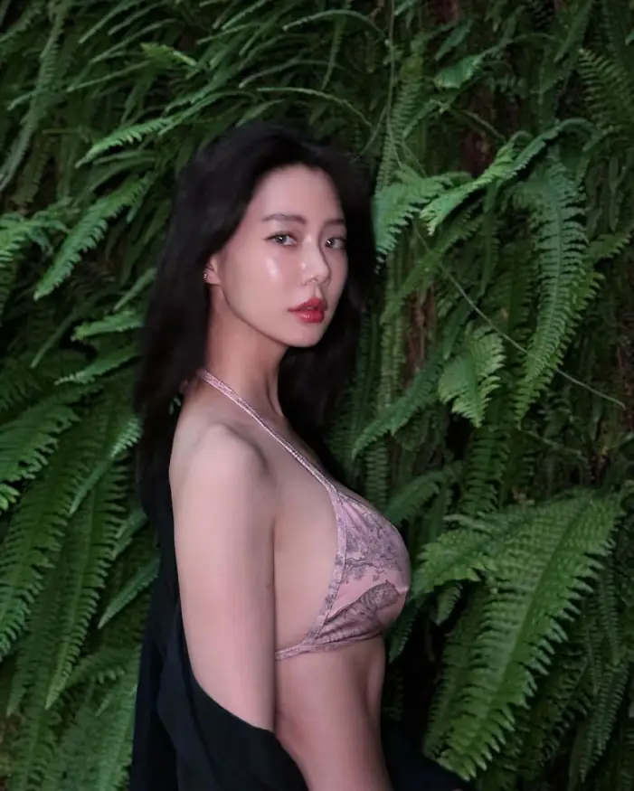 비키니 입은 클라라