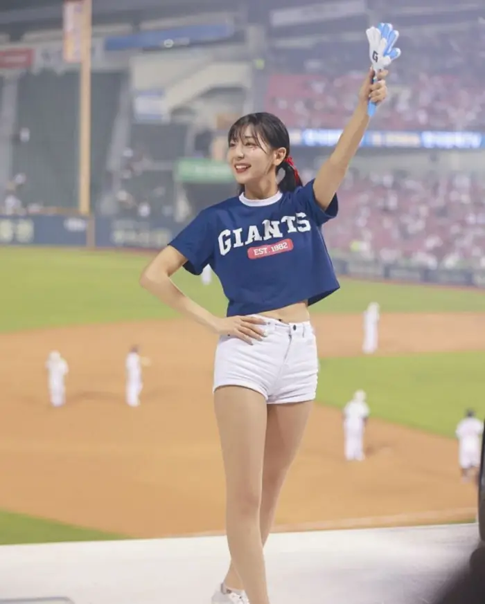 얼짱 비주얼 대표하는 목나경,김진아,조연주