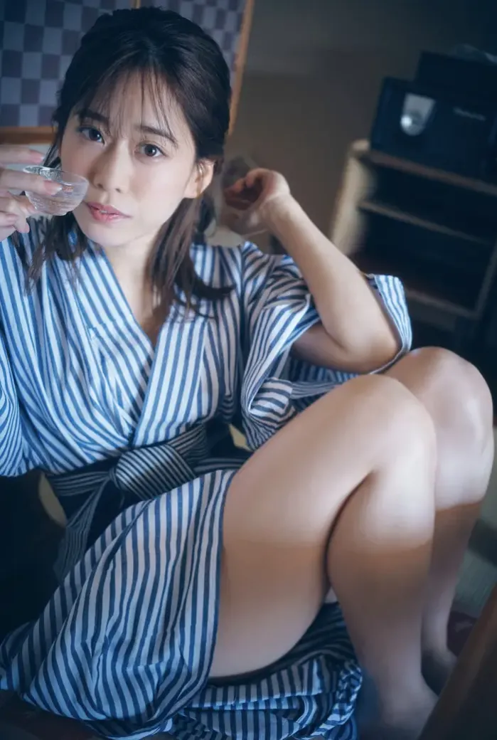 마리리 오쿠츠 FLASH 디지털 사진집 『프로포즈』Set.01