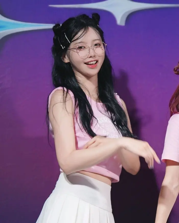 열일하는 이아영