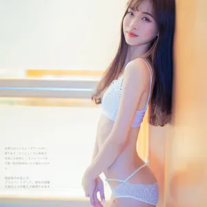 치치 셀리나 – 한여름 비 내리는 연꽃 Set.02