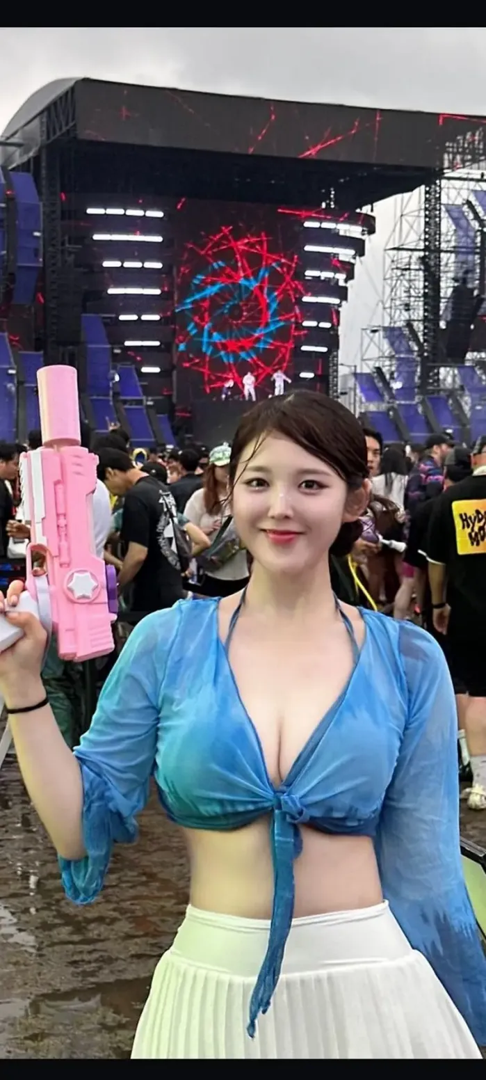 아이돌 못지않게 핫한 아나운서들