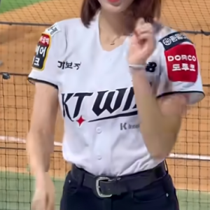 처음볼땐 화려한 이예빈김정원에게 빠지지만 이금주의 매력에 빠지면 이또한 좋음