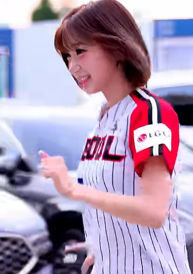 모든 각도에서 아름다워요. Lee Ju-Eun