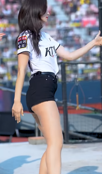 발목 부러질듯한 아웃송ㅋㅋ 김정원 치어리더