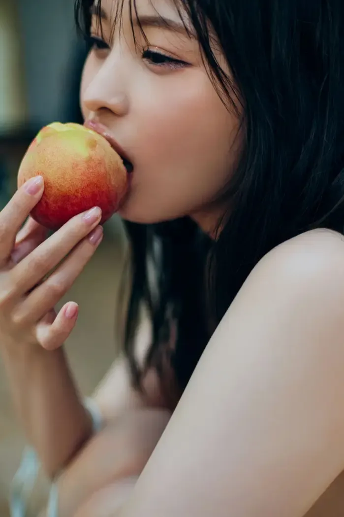 쿠노 히나노, FRIDAY 디지털 사진집 「좋아해 vol.3」 Set.02