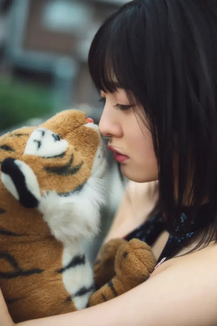 미우 시라하마 주간 챔피언 디지털 그래픽스 「여름, 허리 펴기」 Set.03