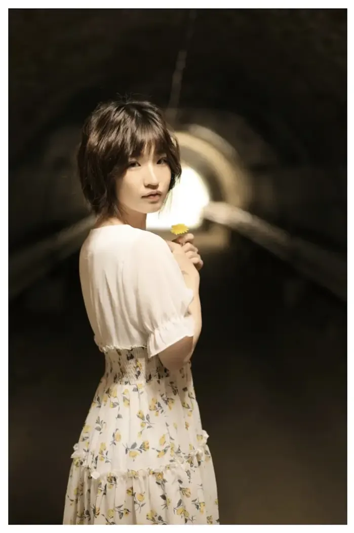 히메노 란, 누드 사진집 「털털이 벚꽃처럼」 Set.02