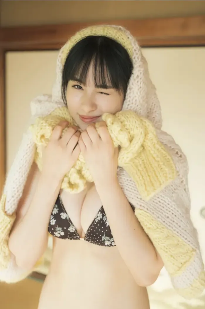 카렌 나이토 내토 카렌, FLASH 디지털 사진집 「계속 너를」 Set.01