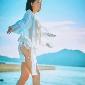 레이 조니시, 주간 플레지 No.347 2주차 「재회」 Set.01