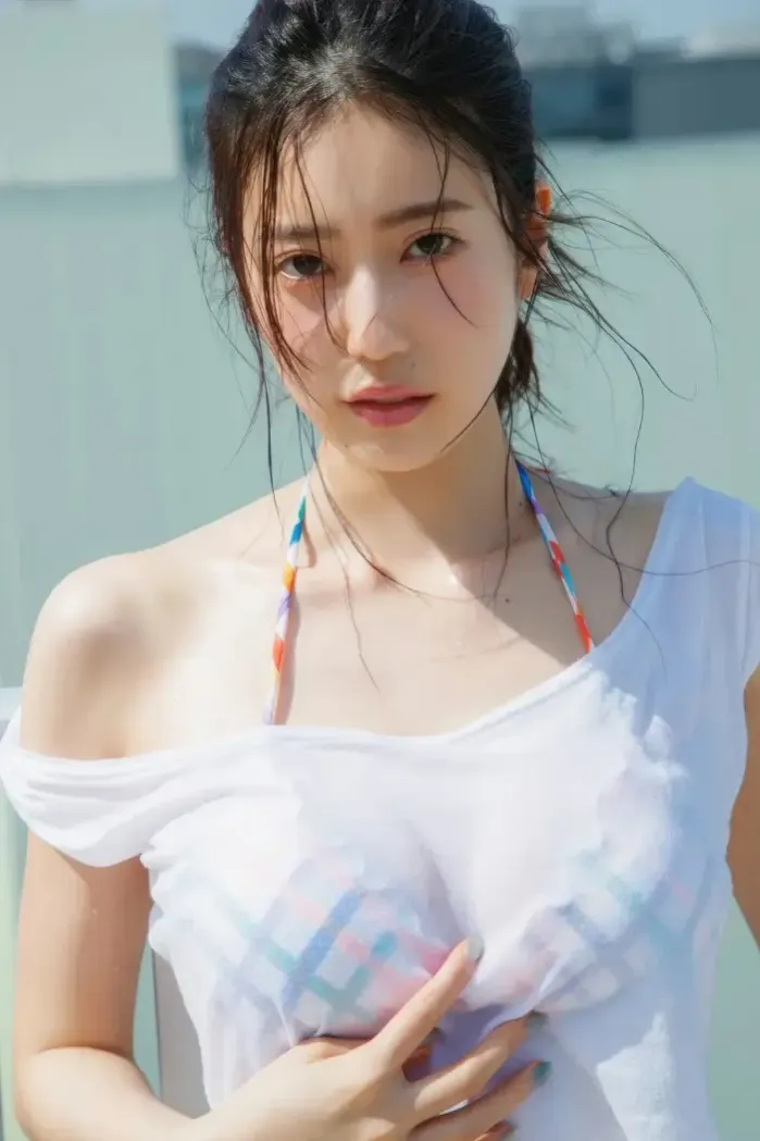 아베 나츠키「완전 미공개 100컷 & 무비」 Set.01