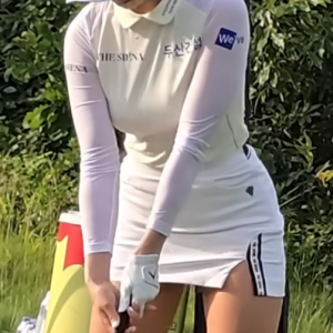 인간이 만들어낸 AI가 스윙해도 이정도로 예쁠 수가 있을까?.유현주 프로 스윙