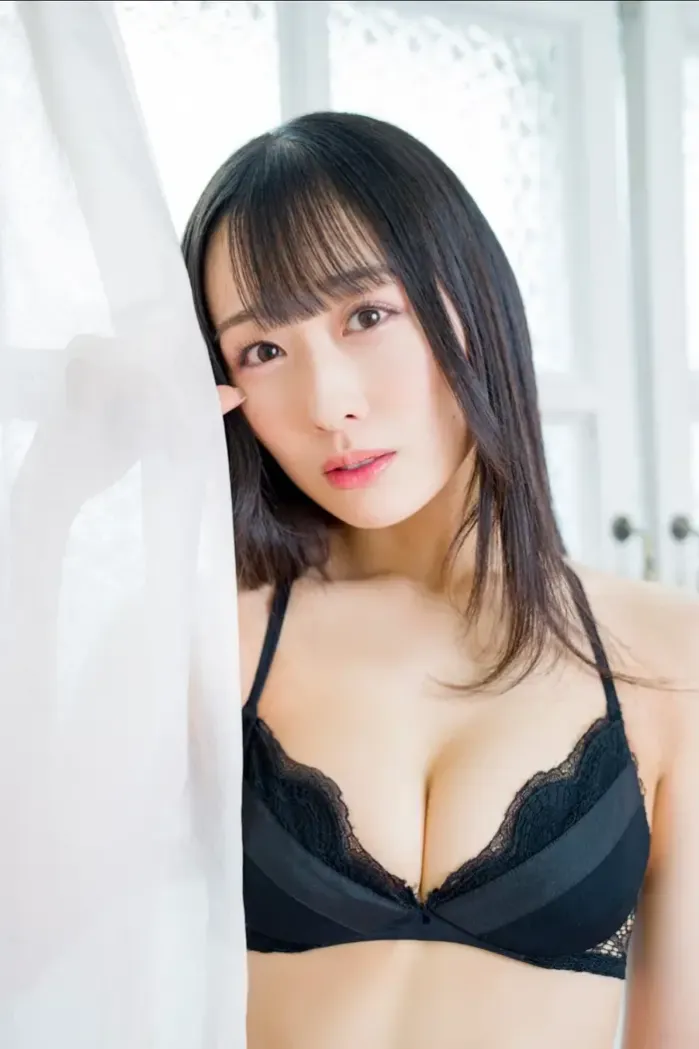 반비 와타나베,  사진집 『플레이메이트  vol.1 Perfect Nude 편』 Set.03