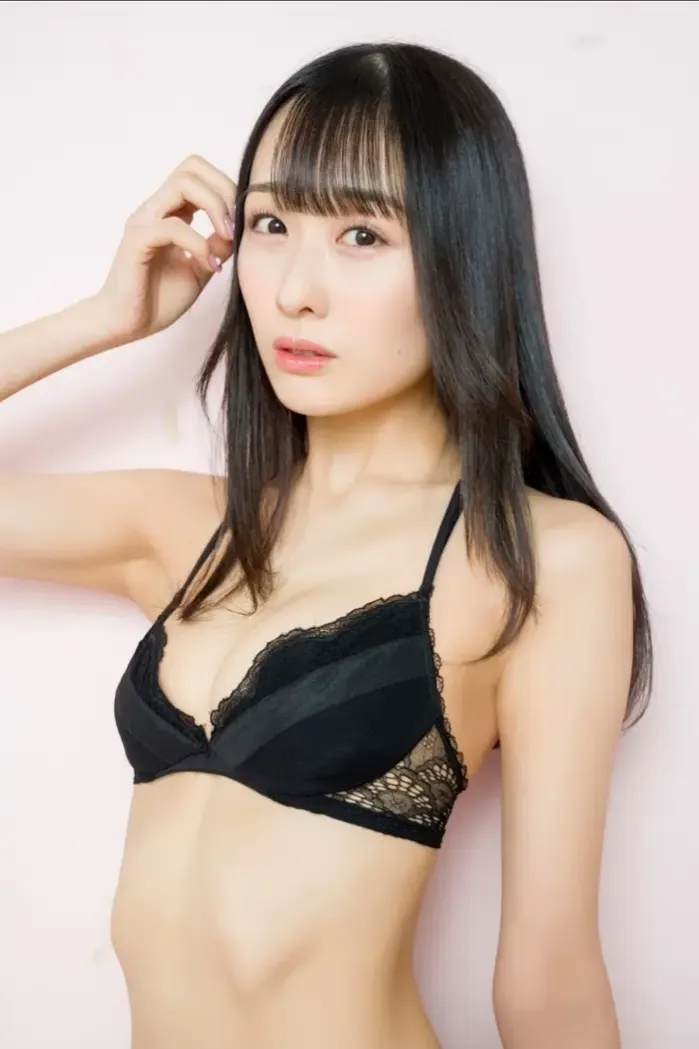 반비 와타나베,  사진집 『플레이메이트  vol.1 Perfect Nude 편』 Set.03